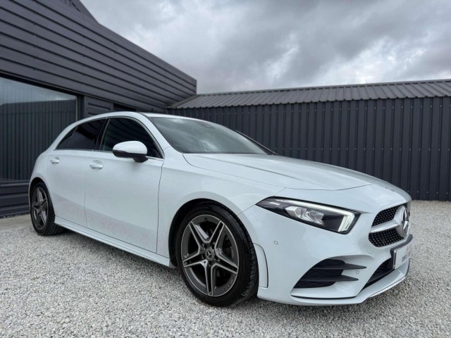 MERCEDES-BENZ A CLASS 1.3 A180 AMG Line (Executive) Euro 6 (s/s) 5dr