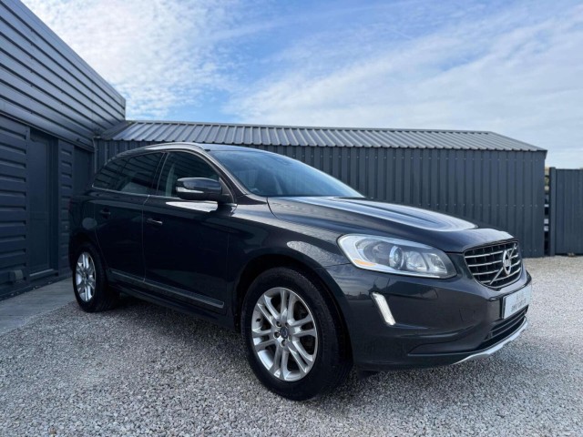 VOLVO XC60 2.4 D5 SE Lux Nav Geartronic AWD Euro 5 5dr