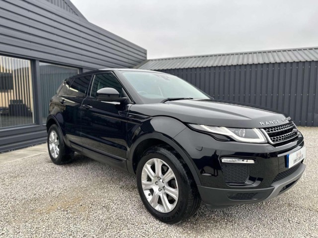 LAND ROVER RANGE ROVER EVOQUE 2.0 TD4 SE Tech Auto 4WD Euro 6 (s/s) 5dr