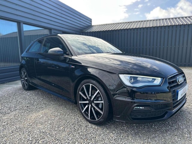 AUDI A3 1.4 TFSI CoD S line Euro 6 (s/s) 3dr (Nav)