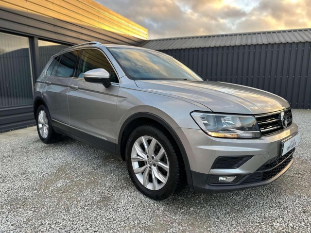 VOLKSWAGEN TIGUAN 2.0 TDI SE DSG Euro 6 (s/s) 5dr