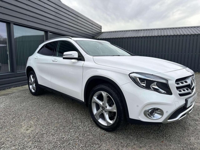MERCEDES-BENZ GLA CLASS 2.1 GLA200d Sport (Executive) 7G-DCT Euro 6 (s/s) 5dr