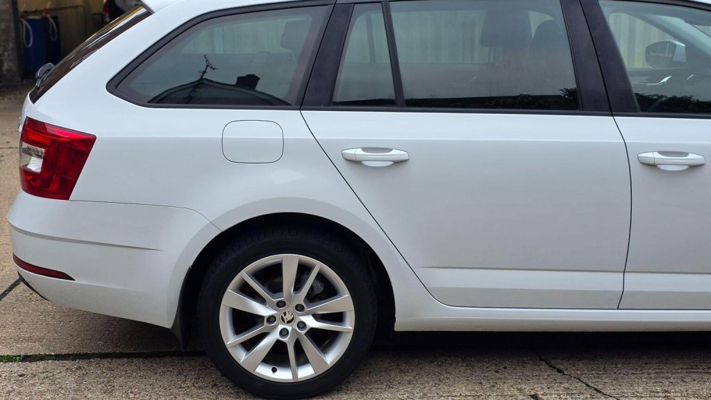 SKODA OCTAVIA