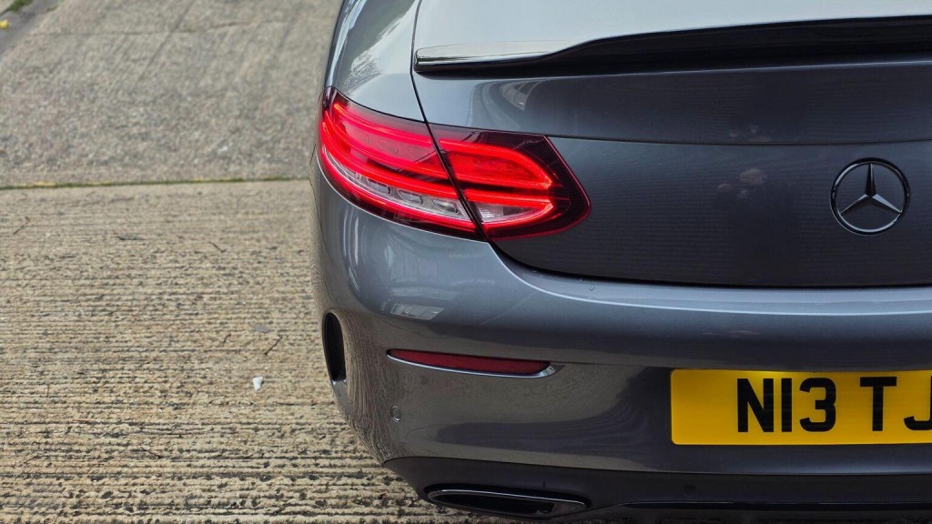 MERCEDES-BENZ C CLASS