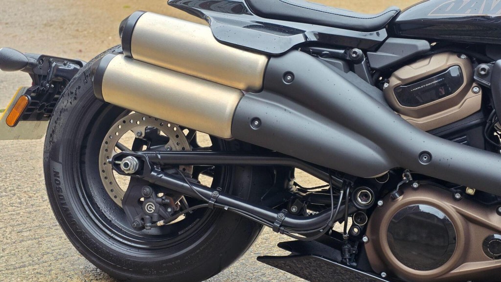 HARLEY-DAVIDSON Sportster