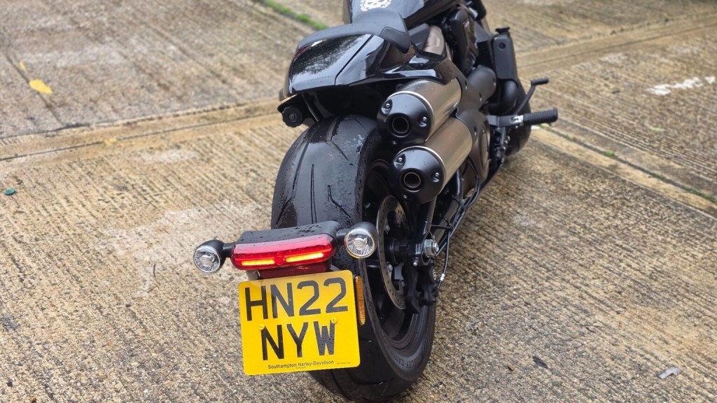 HARLEY-DAVIDSON Sportster