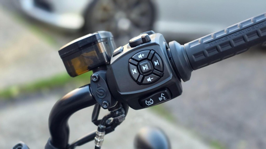 HARLEY-DAVIDSON Sportster