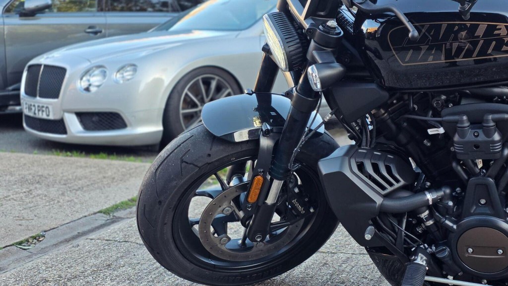 HARLEY-DAVIDSON Sportster