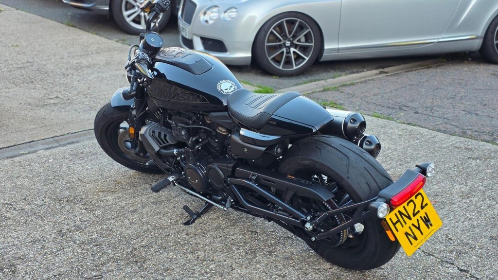 HARLEY-DAVIDSON Sportster