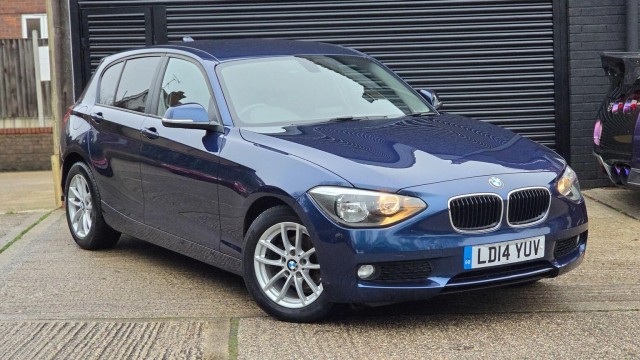BMW 1 SERIES