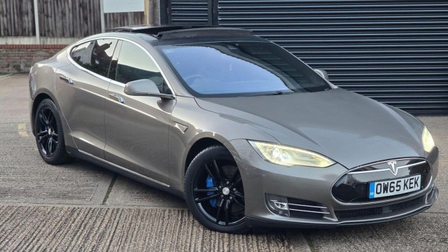TESLA MODEL S