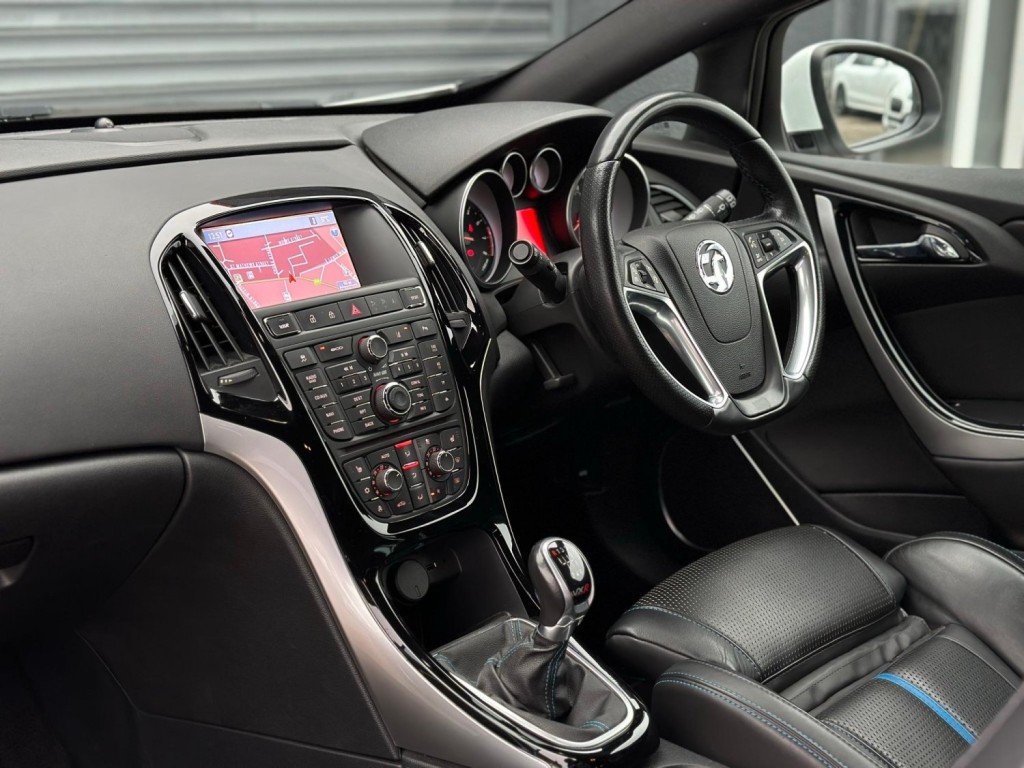 VAUXHALL ASTRA GTC