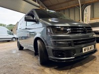 VOLKSWAGEN TRANSPORTER