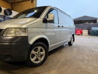 VOLKSWAGEN TRANSPORTER