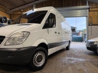 MERCEDES-BENZ SPRINTER