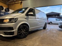 VOLKSWAGEN TRANSPORTER