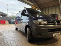 VOLKSWAGEN TRANSPORTER