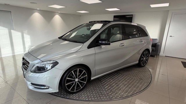 MERCEDES-BENZ B CLASS