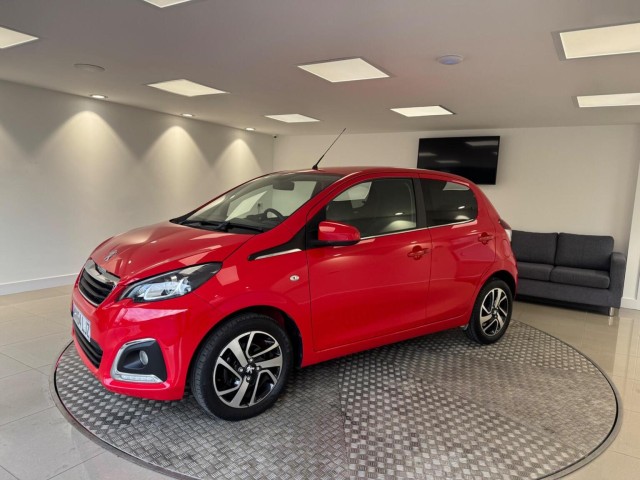 PEUGEOT 108