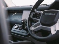 LAND ROVER DEFENDER 110