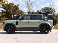 LAND ROVER DEFENDER 110