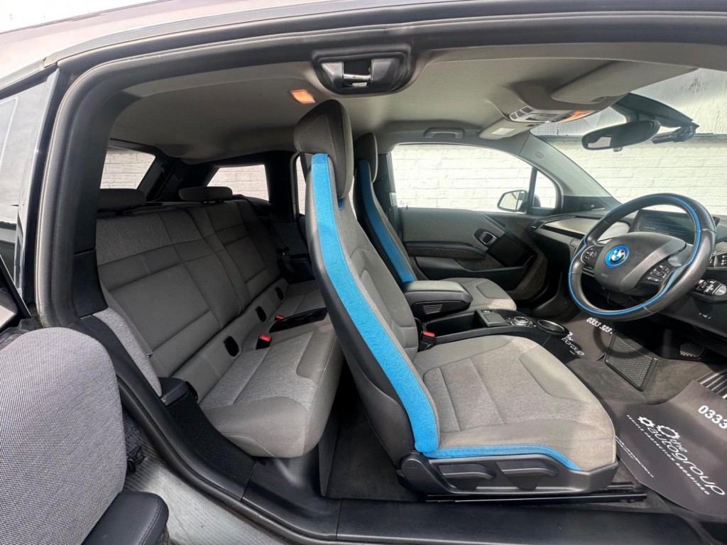 BMW I3