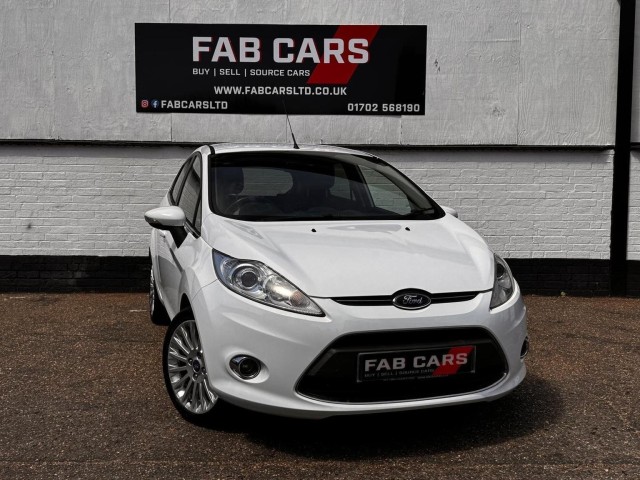 FORD FIESTA 1.4 Titanium 5dr