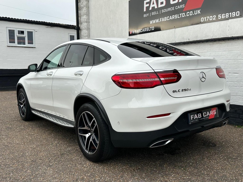 MERCEDES-BENZ GLC
