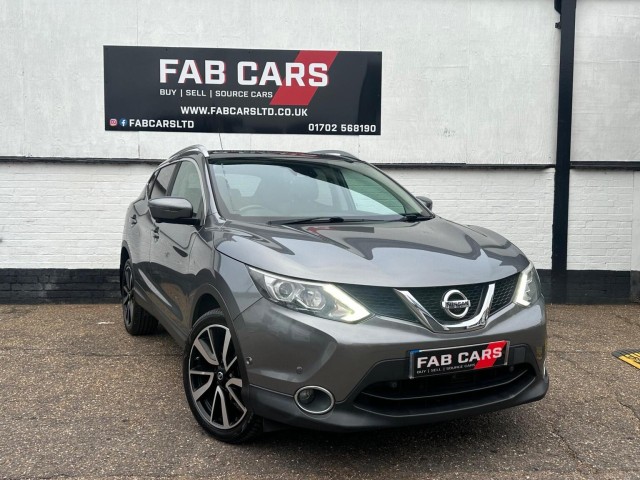 NISSAN QASHQAI 1.2 DIG-T Tekna XTRON 2WD Euro 6 (s/s) 5dr