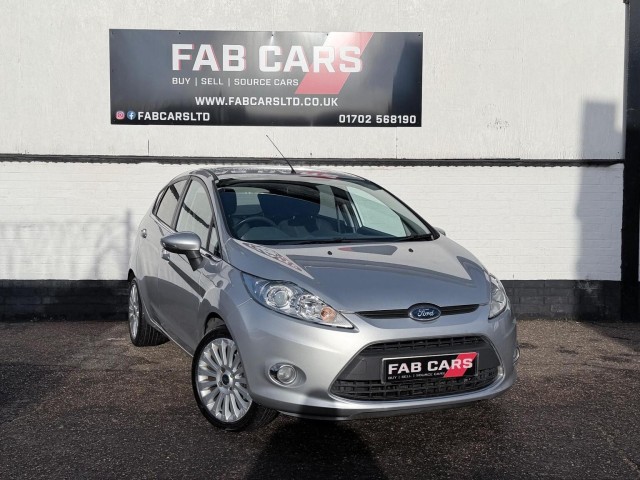 FORD FIESTA 1.4 Titanium 5dr