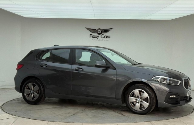 BMW 1 SERIES