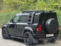 LAND ROVER DEFENDER 110