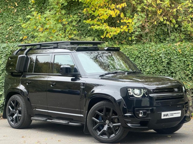 LAND ROVER DEFENDER 110 3.0 D300 MHEV X-Dynamic HSE Auto 4WD Euro 6 (s/s) 5dr (2022/22)