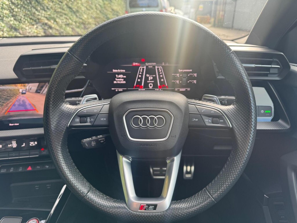 AUDI RS3