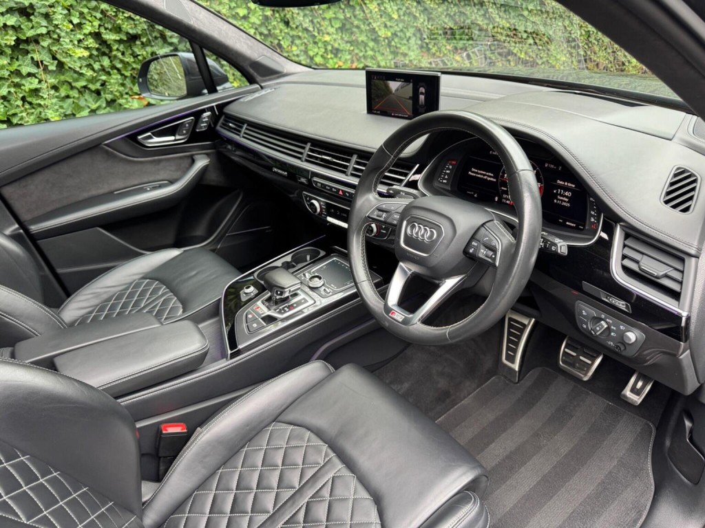 AUDI SQ7