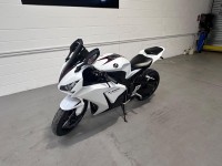 HONDA CBR1000RR Fireblade