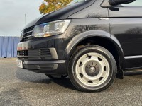 VOLKSWAGEN TRANSPORTER SHUTTLE