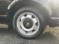 VOLKSWAGEN TRANSPORTER SHUTTLE