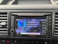 VOLKSWAGEN TRANSPORTER SHUTTLE