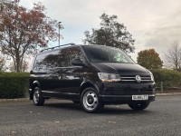 VOLKSWAGEN TRANSPORTER SHUTTLE