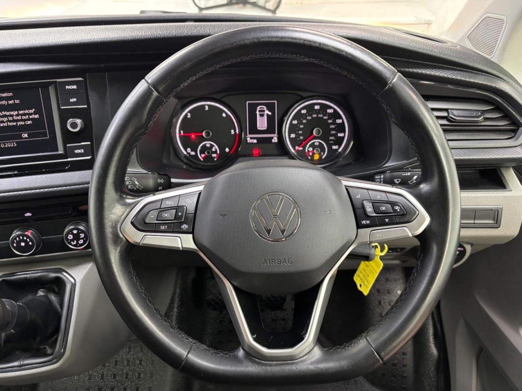 VOLKSWAGEN TRANSPORTER