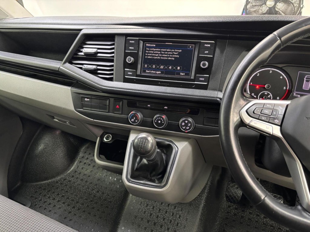 VOLKSWAGEN TRANSPORTER