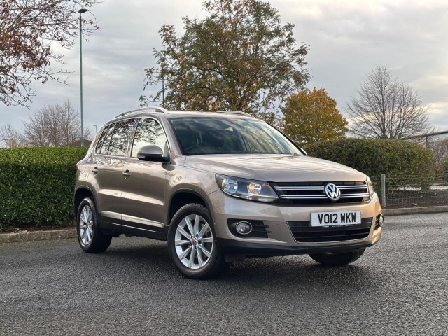 VOLKSWAGEN TIGUAN