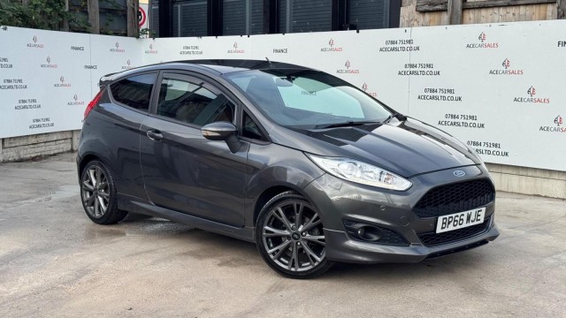 FORD FIESTA