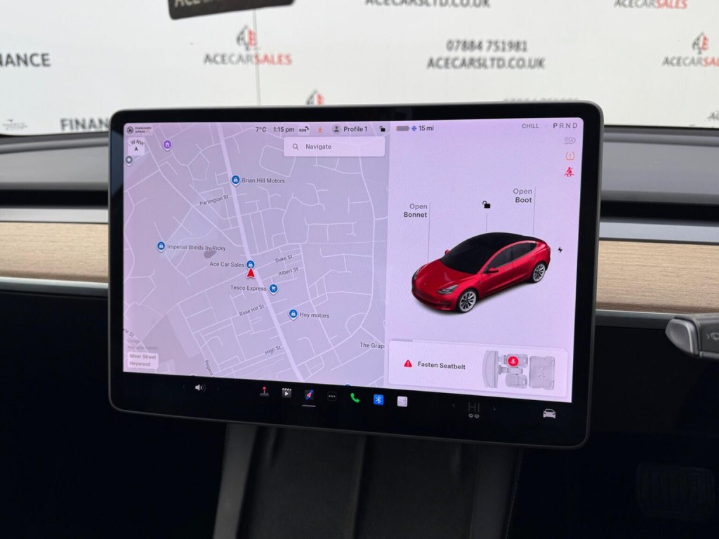 TESLA MODEL 3