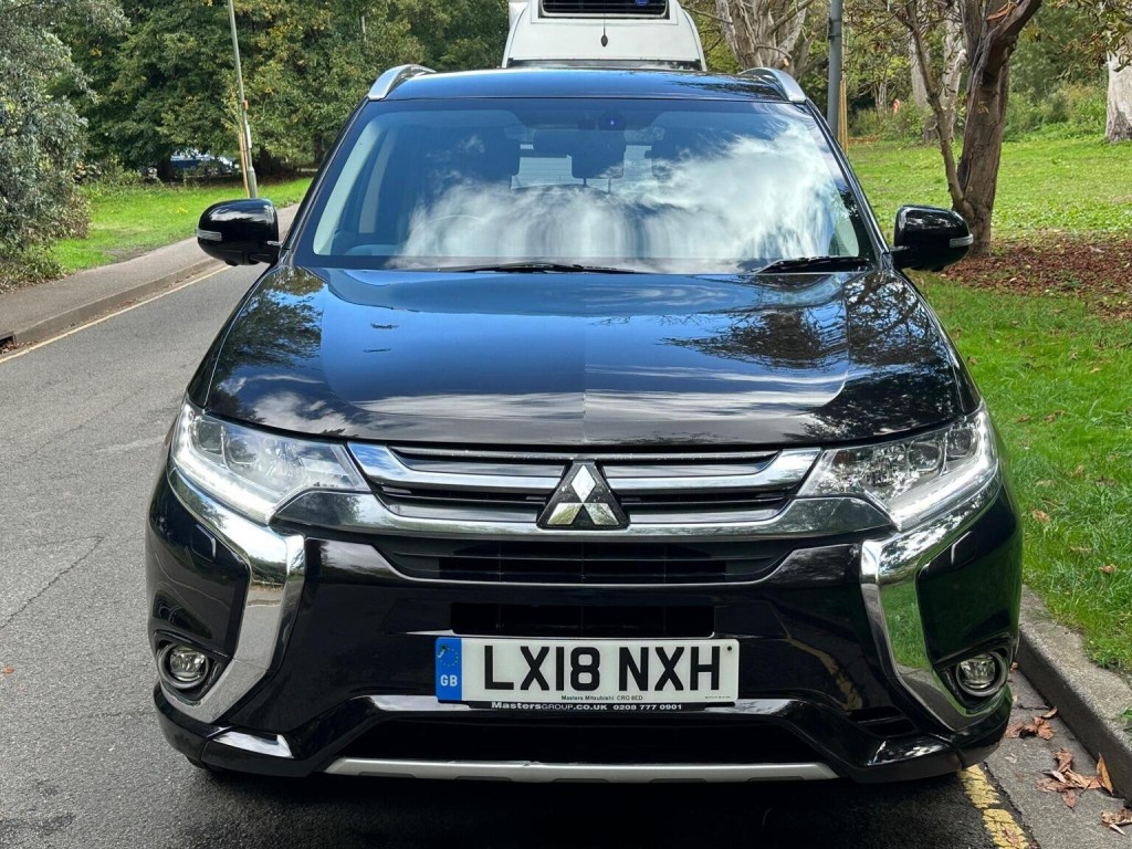 MITSUBISHI OUTLANDER