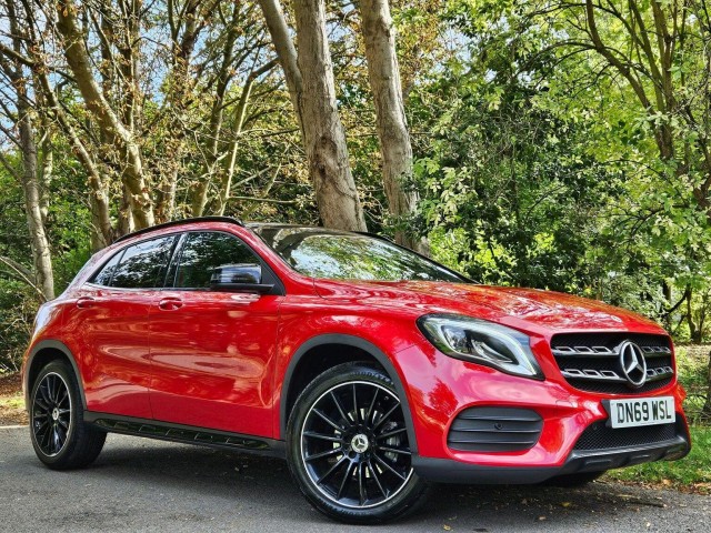 MERCEDES-BENZ GLA CLASS