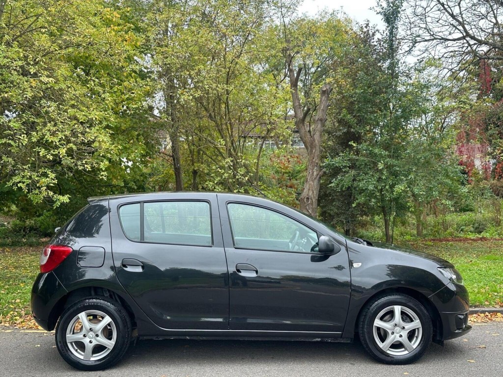 DACIA SANDERO