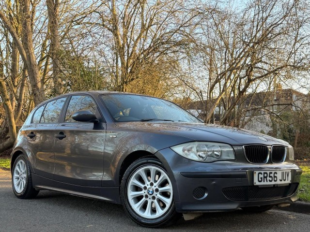 BMW 1 SERIES