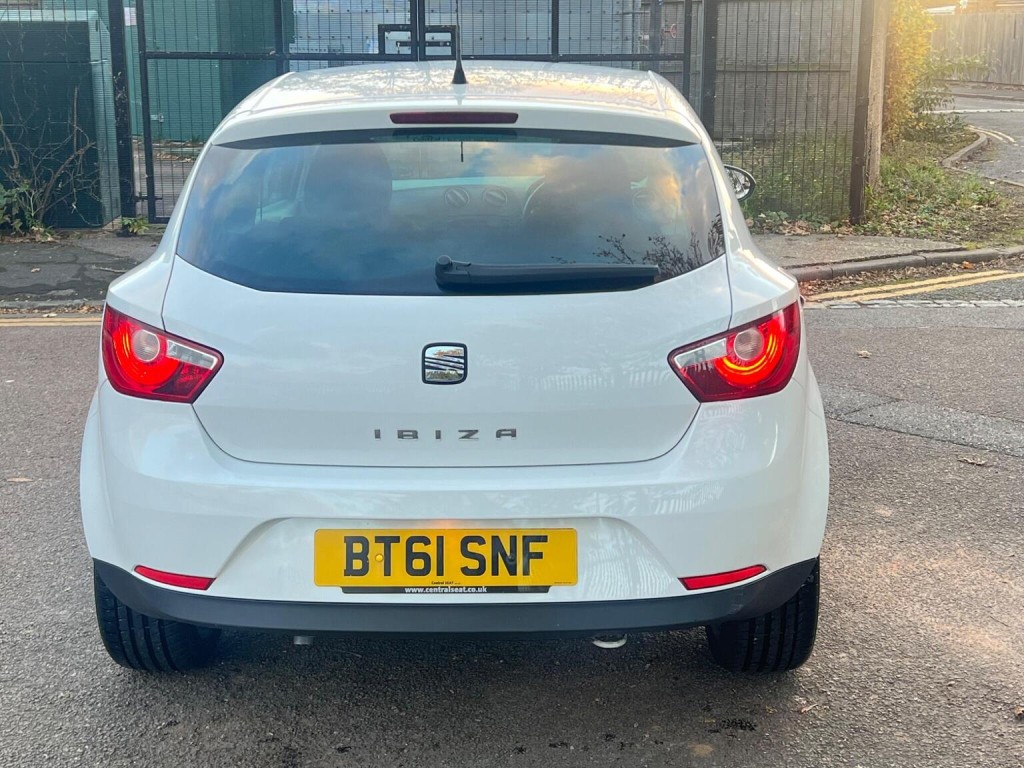 SEAT IBIZA